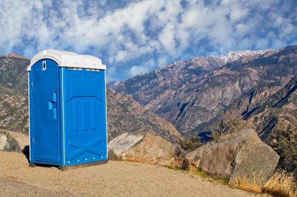 Best Porta potty delivery and setup  in Fort Totten, ND